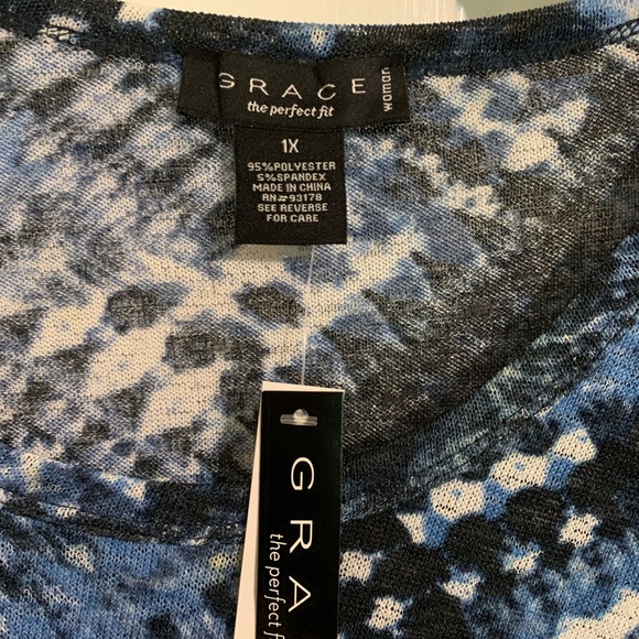 Top with Multiple Shades of Blue size 1X by GRACE - Picture 4 of 6